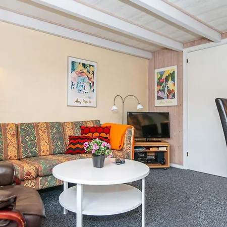 Lxxii Ferienhaus *