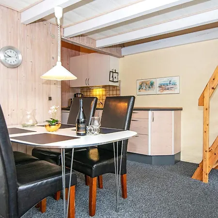 Lxxii Ferienhaus *